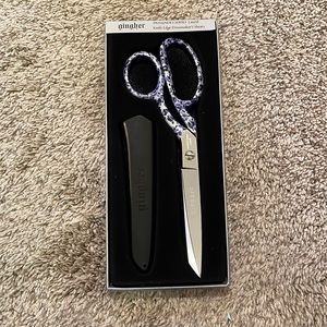 Gingher Designer Series Laurel Knife Edge Dressmaker Shears